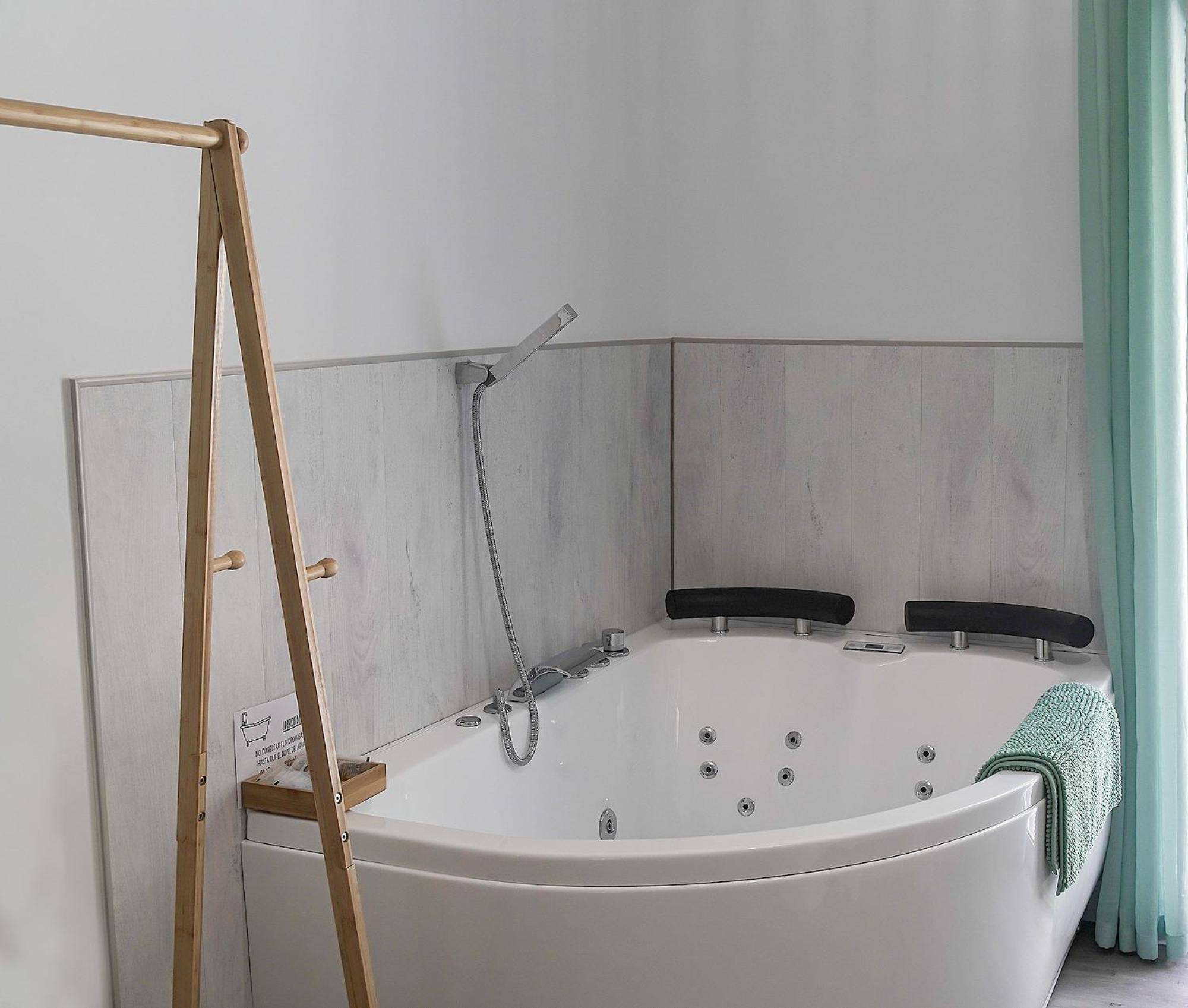 Habitación Doble con bañera de hidromasaje